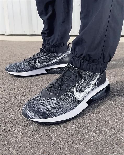 nike flyknit racer schwarz herren|nike air max fk racer.